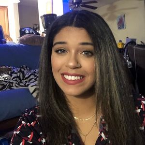 Meet your Posher, Jasmine